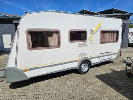 Knaus 450 TF Südwind Vorzelt Franz-Bett 100 Km/h